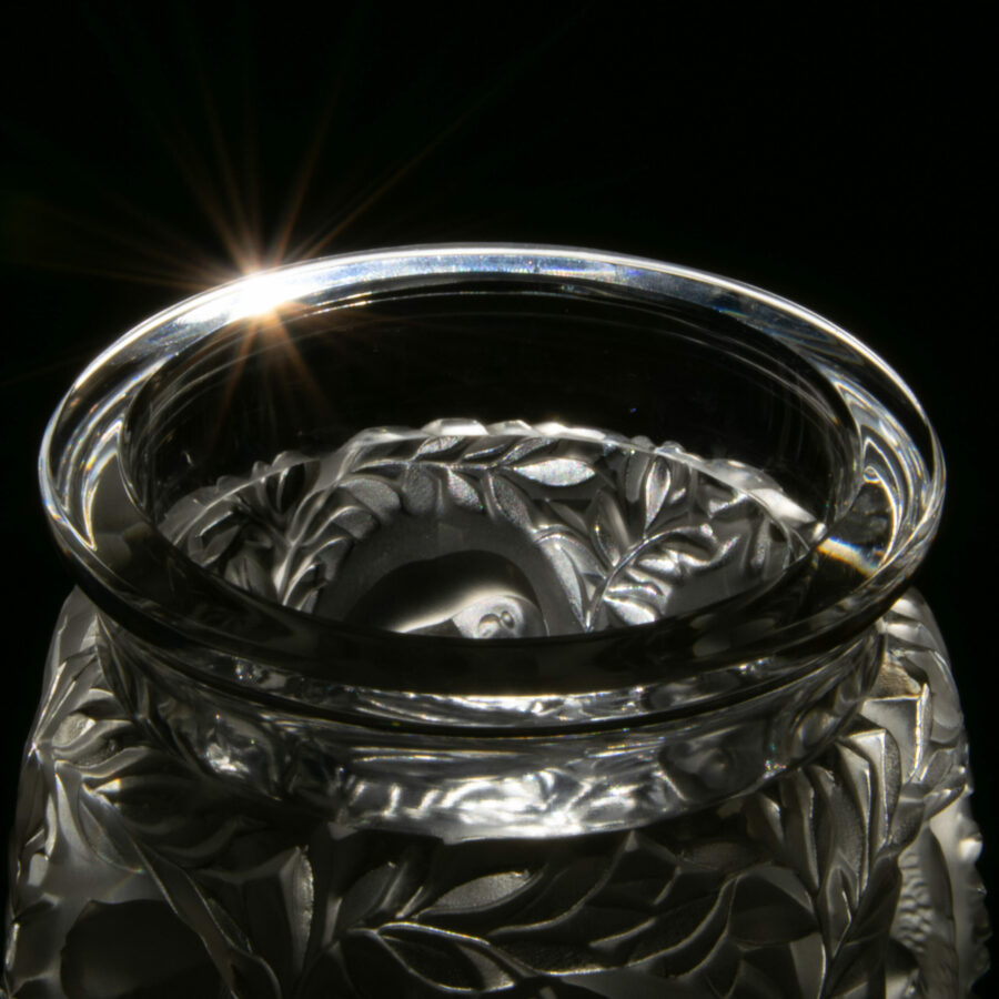 René Lalique Vase Bagatelle in Transparent Crystal