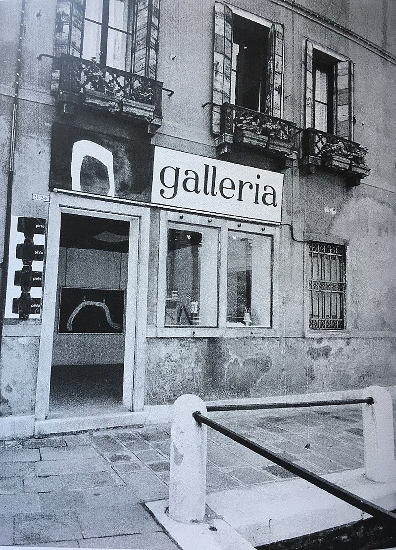 Galleria Numero Fiamma Vigo Venezia sur Egidi MadeinItaly