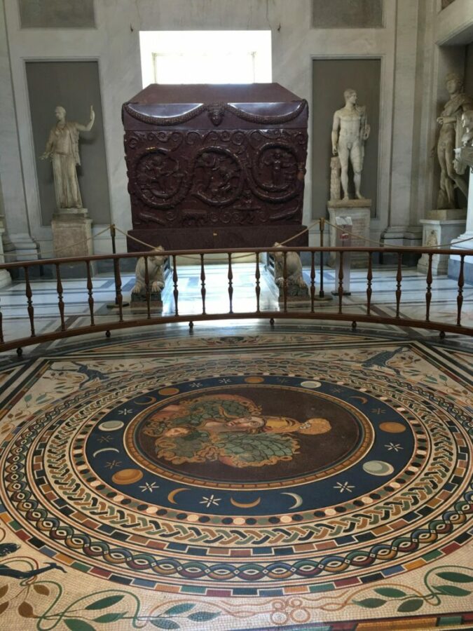 Musées du Vatican Sarcophage de Constance