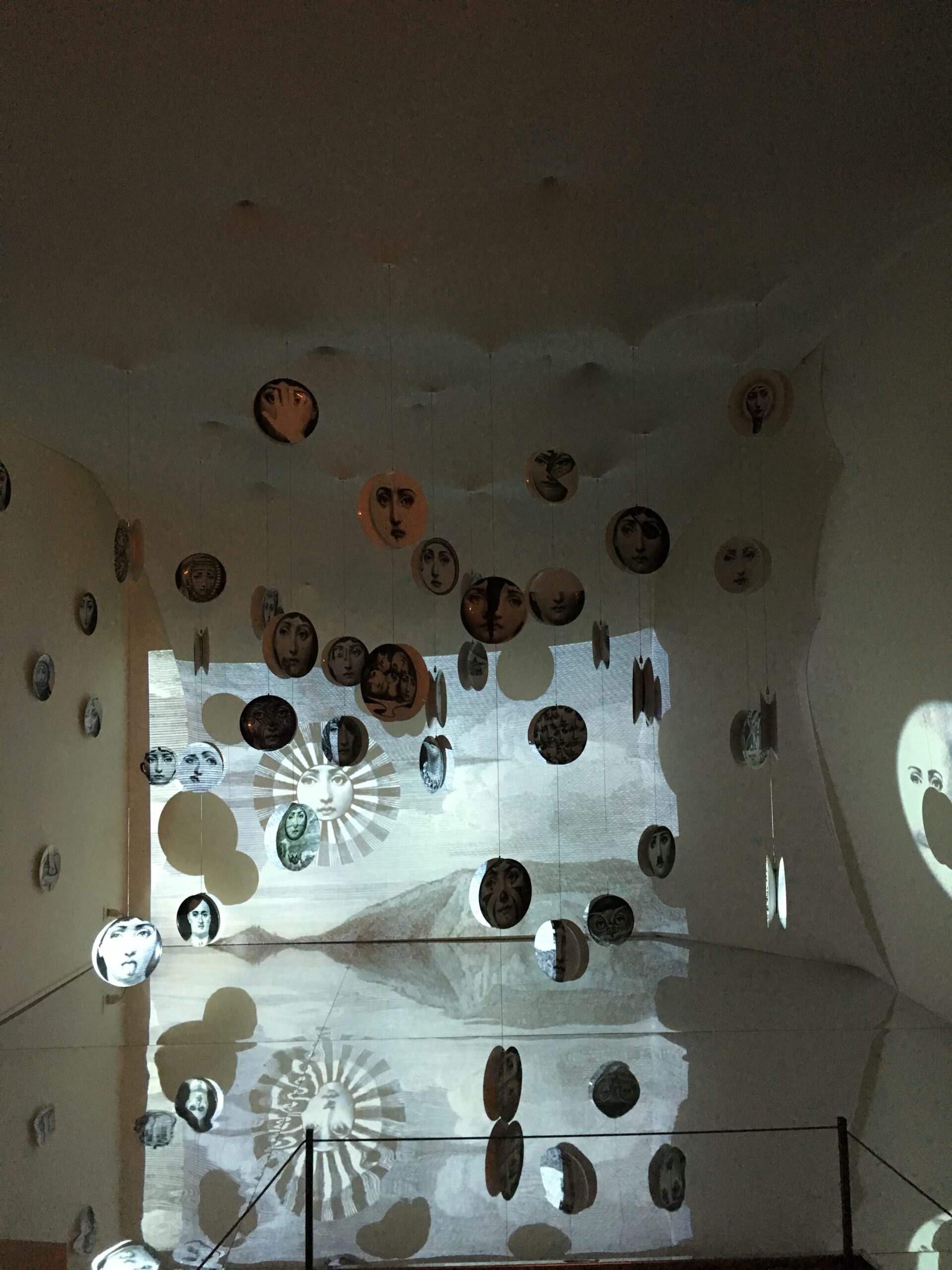 La série Soli e Lune de Piero Fornasetti