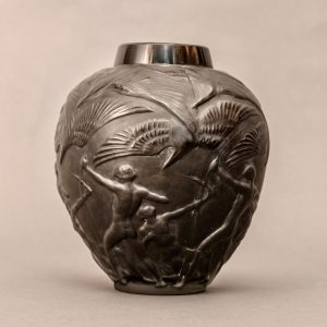 Lalique Black Archers Vase
