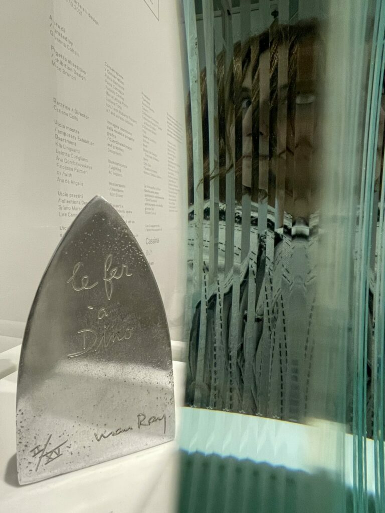 Man Ray Cadeau